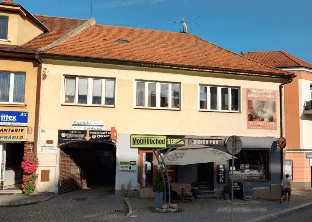 Pronájem bytu 3+kk 78 m², náměstí T. G. Masaryka, Sedlčany, Středočeský kraj Pronájem bytu 3+kk 78 m², náměstí T. G. Masaryka, Sedlčany, Středočeský kraj