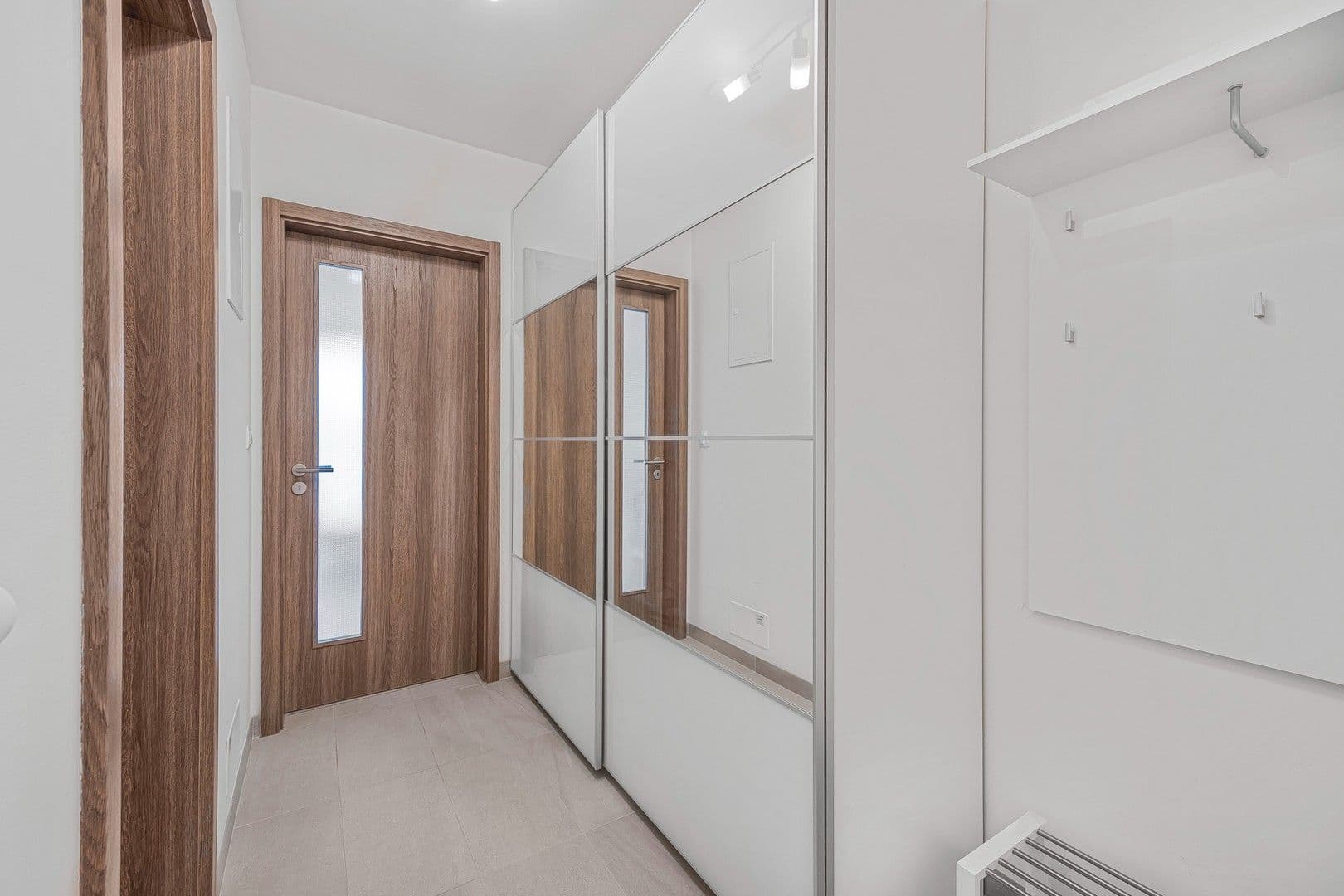 Pronájem bytu 1+kk 33 m², Strnadových, Praha, Praha Pronájem bytu 1+kk 33 m², Strnadových, Praha, Praha