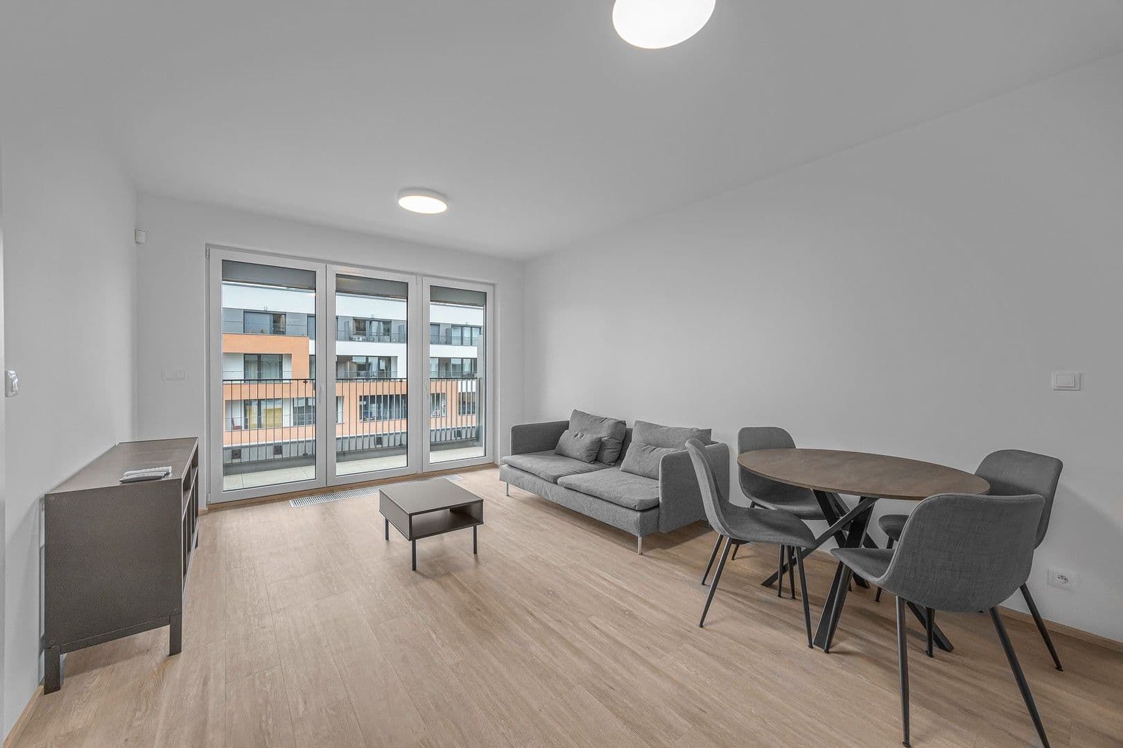 Pronájem bytu 2+kk 60 m², Poděbradská, Praha, Praha Pronájem bytu 2+kk 60 m², Poděbradská, Praha, Praha