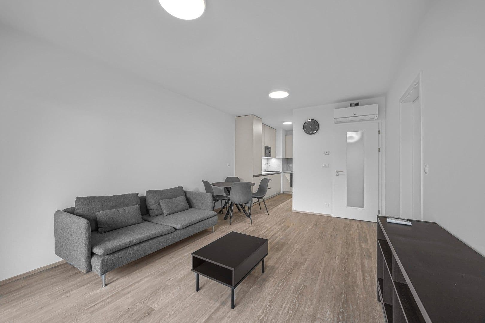 Pronájem bytu 2+kk 60 m², Poděbradská, Praha, Praha Pronájem bytu 2+kk 60 m², Poděbradská, Praha, Praha