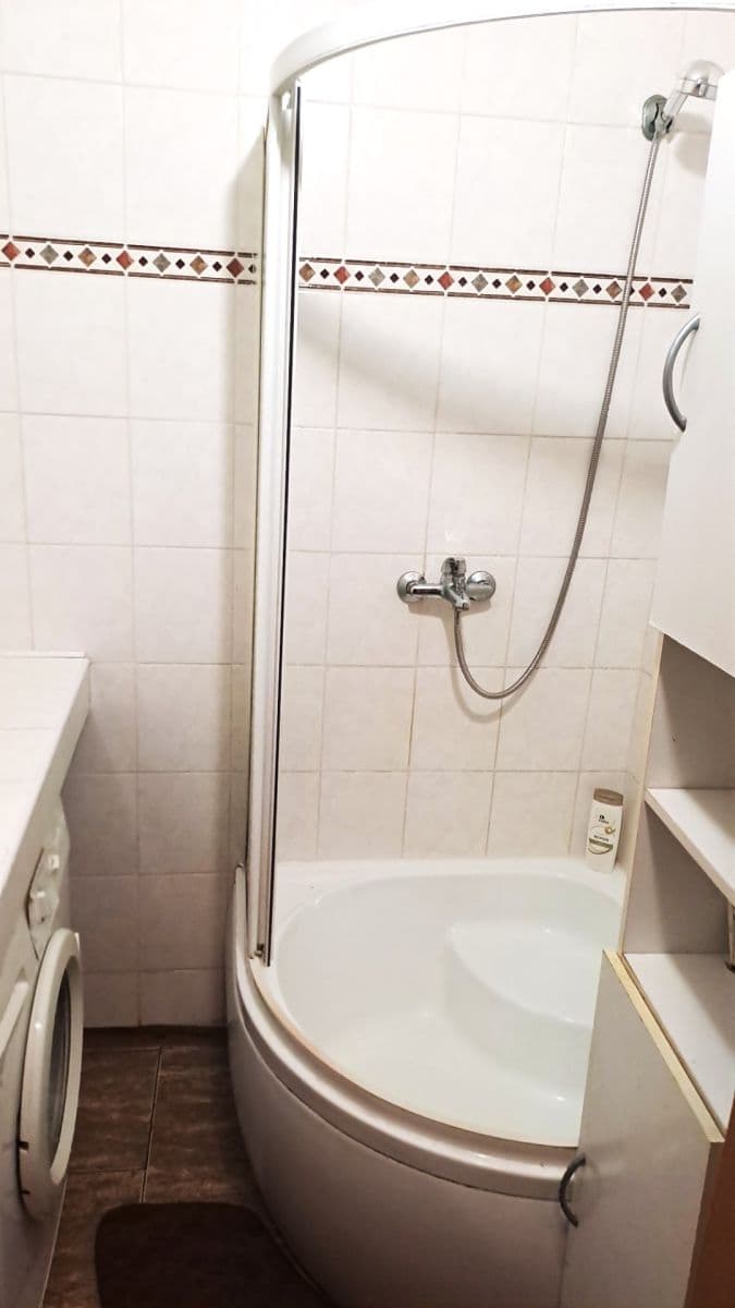 Prodej bytu 2+1 51 m², Malovická, Praha, Praha Prodej bytu 2+1 51 m², Malovická, Praha, Praha