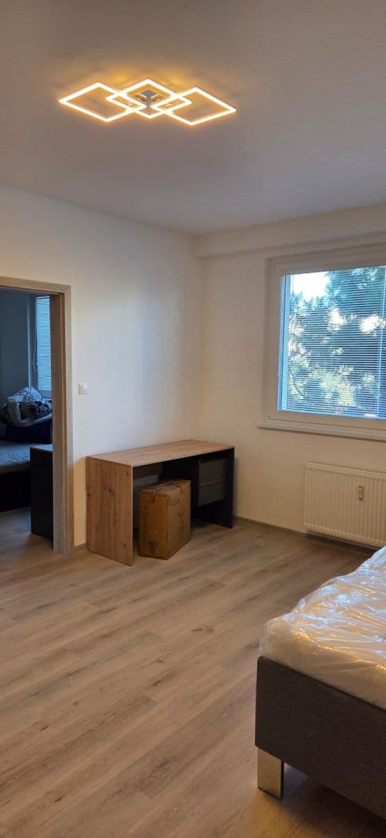 Pronájem bytu 2+1 48 m², Fedákova, Dúbravka, Bratislavský kraj Pronájem bytu 2+1 48 m², Fedákova, Dúbravka, Bratislavský kraj