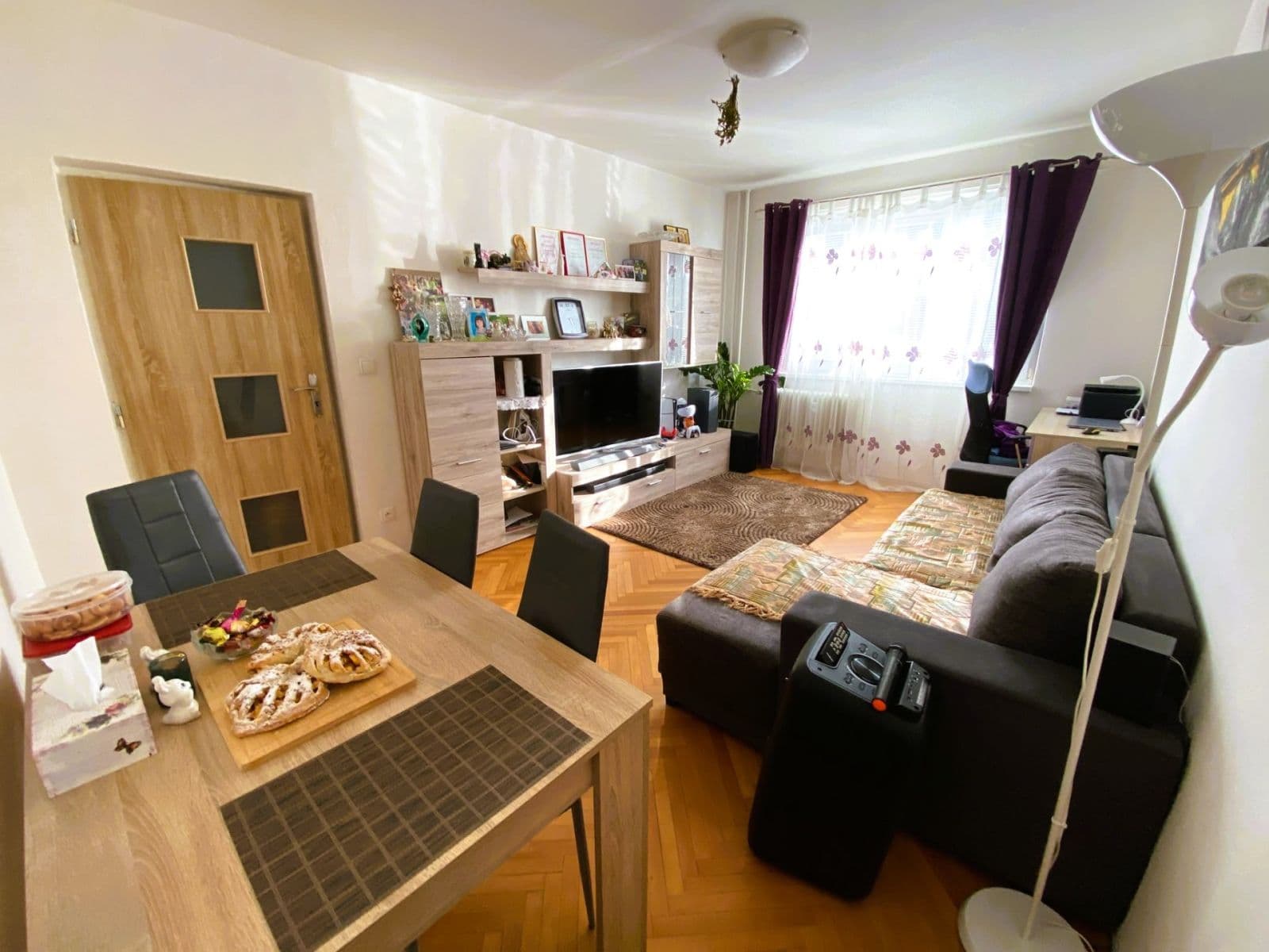Prodej bytu 3+1 65 m², Sídliště, Kralupy nad Vltavou, Středočeský kraj Prodej bytu 3+1 65 m², Sídliště, Kralupy nad Vltavou, Středočeský kraj