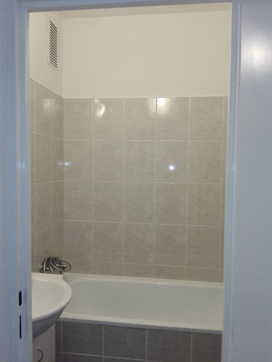 Prodej bytu 3+1 65 m², Sídliště, Kralupy nad Vltavou, Středočeský kraj Prodej bytu 3+1 65 m², Sídliště, Kralupy nad Vltavou, Středočeský kraj