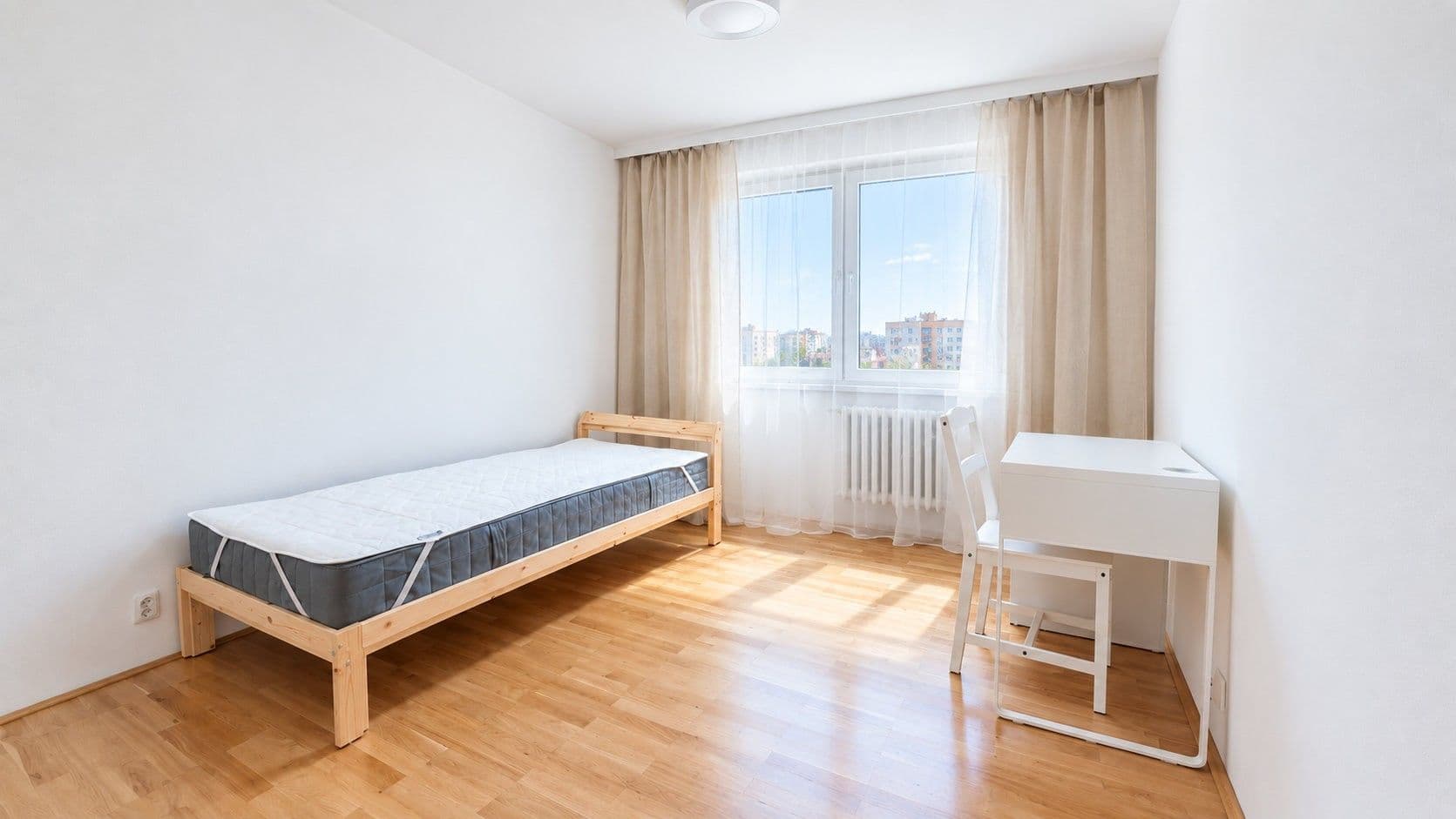 Pronájem bytu 3+1 74 m², Svojetická, Praha, Praha Pronájem bytu 3+1 74 m², Svojetická, Praha, Praha