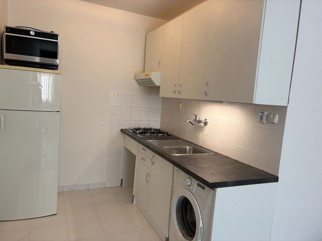 Pronájem bytu 2+kk 40 m², Bítovská, Praha, Praha Pronájem bytu 2+kk 40 m², Bítovská, Praha, Praha