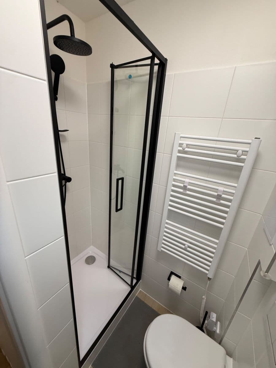 Pronájem bytu 1+kk 29 m², Děčínská, Praha, Praha Pronájem bytu 1+kk 29 m², Děčínská, Praha, Praha