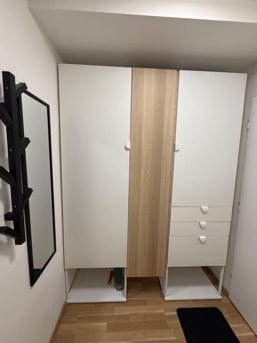 Pronájem bytu 1+kk 29 m², Děčínská, Praha, Praha Pronájem bytu 1+kk 29 m², Děčínská, Praha, Praha
