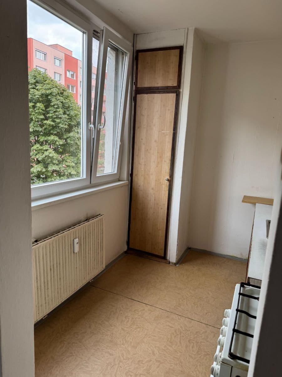 Prodej bytu 4+1 87 m², Slunečná, Hodonín, Jihomoravský kraj Prodej bytu 4+1 87 m², Slunečná, Hodonín, Jihomoravský kraj