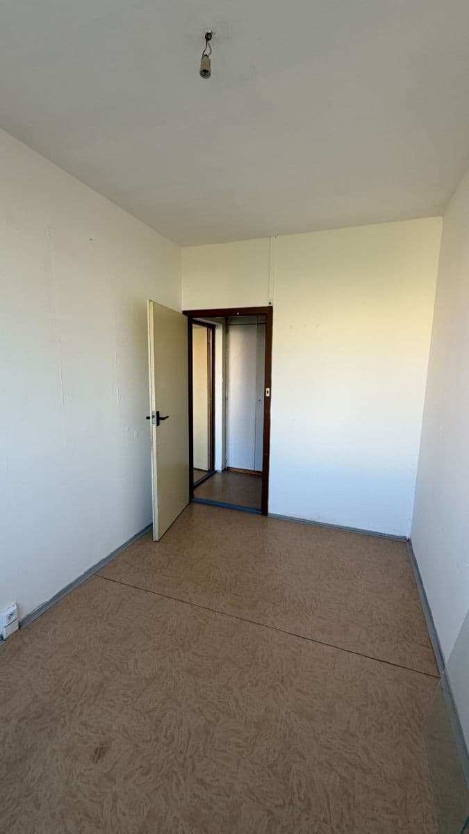 Prodej bytu 4+1 87 m², Slunečná, Hodonín, Jihomoravský kraj Prodej bytu 4+1 87 m², Slunečná, Hodonín, Jihomoravský kraj