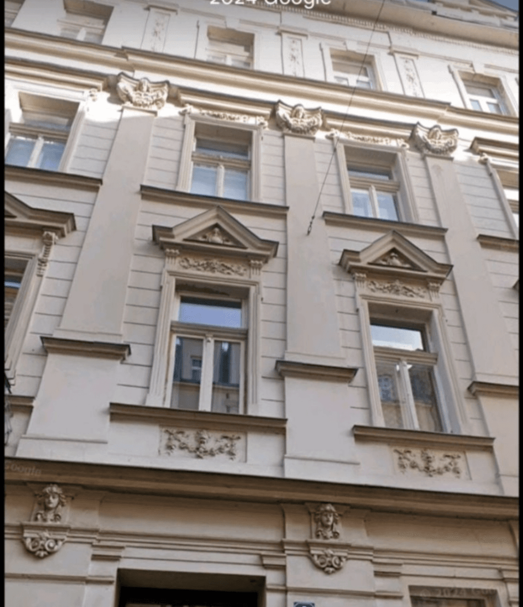 Pronájem bytu 1+kk 17 m², K. Čapka, Karlovy Vary, Karlovarský kraj Pronájem bytu 1+kk 17 m², K. Čapka, Karlovy Vary, Karlovarský kraj