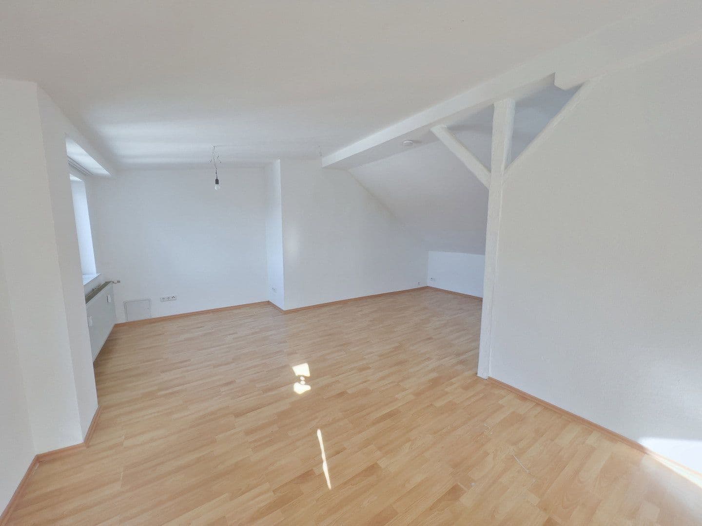 Pronájem bytu 1+kk 40 m², Herforder Straße 209, Bielefeld, Severní Porýní-Vestfálsko Pronájem bytu 1+kk 40 m², Herforder Straße 209, Bielefeld, Severní Porýní-Vestfálsko