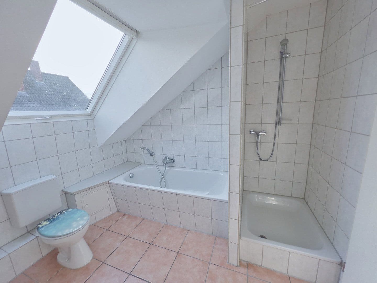 Pronájem bytu 1+kk 40 m², Herforder Straße 209, Bielefeld, Severní Porýní-Vestfálsko Pronájem bytu 1+kk 40 m², Herforder Straße 209, Bielefeld, Severní Porýní-Vestfálsko