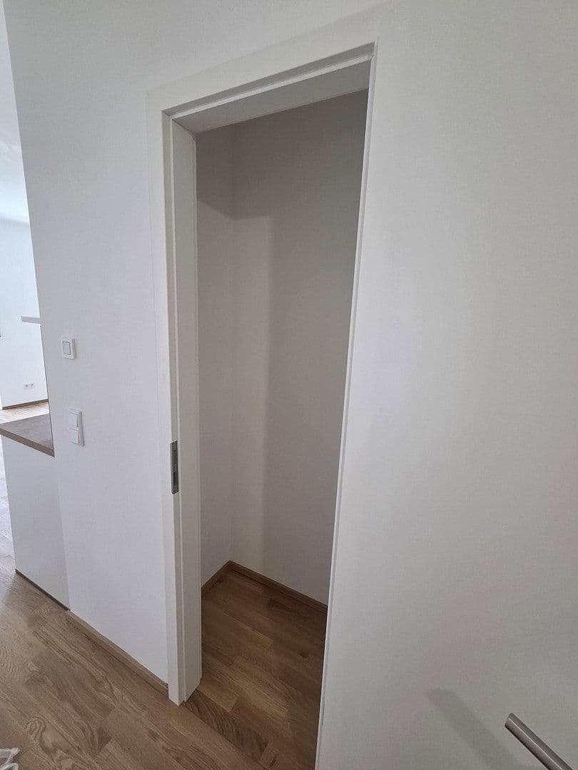 Pronájem bytu 2+1 50 m², Berlin, Berlín Pronájem bytu 2+1 50 m², Berlin, Berlín