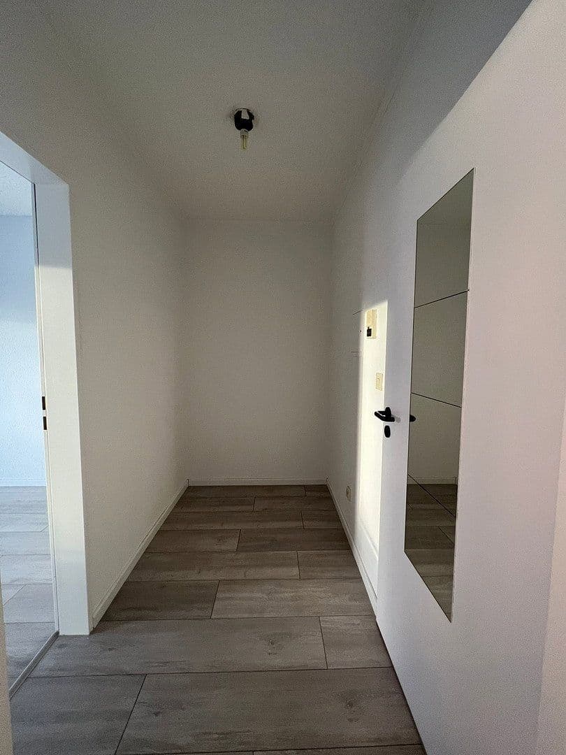 Pronájem bytu 1+kk 34 m², Paderborn, Severní Porýní-Vestfálsko Pronájem bytu 1+kk 34 m², Paderborn, Severní Porýní-Vestfálsko