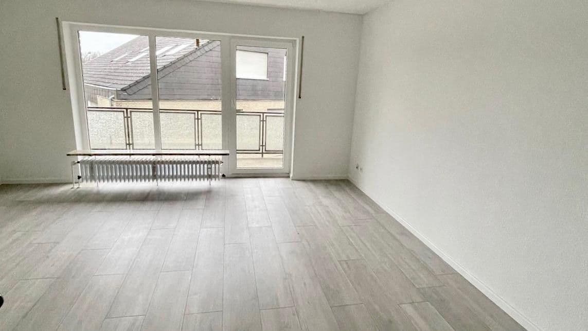 Pronájem bytu 1+kk 34 m², Paderborn, Severní Porýní-Vestfálsko Pronájem bytu 1+kk 34 m², Paderborn, Severní Porýní-Vestfálsko