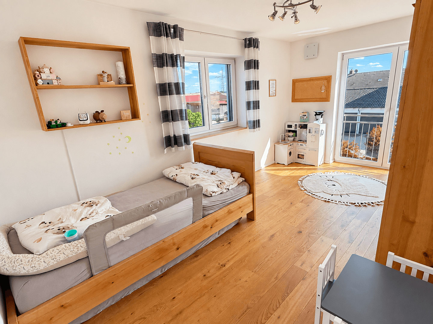 Prodej domu 137 m², pozemek 304 m², Postau, Bavorsko Prodej domu 137 m², pozemek 304 m², Postau, Bavorsko