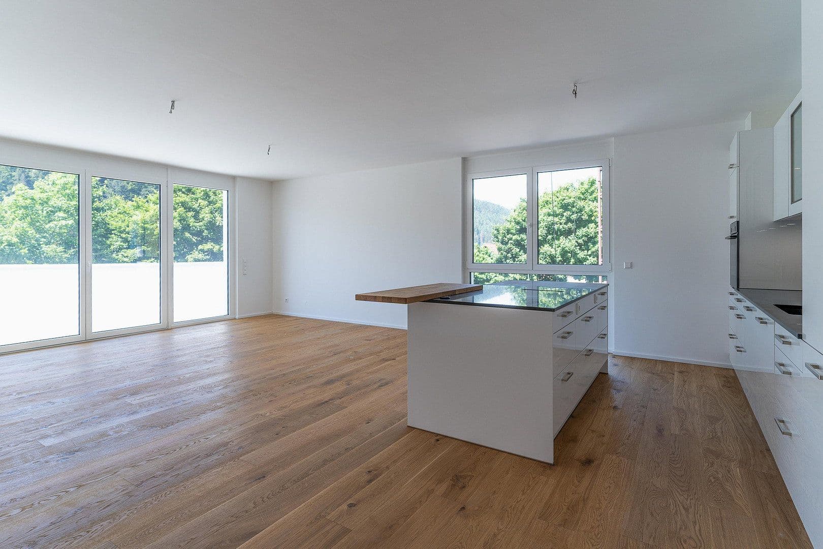Pronájem bytu 4+kk 145 m², Unterer Welzberg 30, Calw, Bádensko-Württembersko Pronájem bytu 4+kk 145 m², Unterer Welzberg 30, Calw, Bádensko-Württembersko