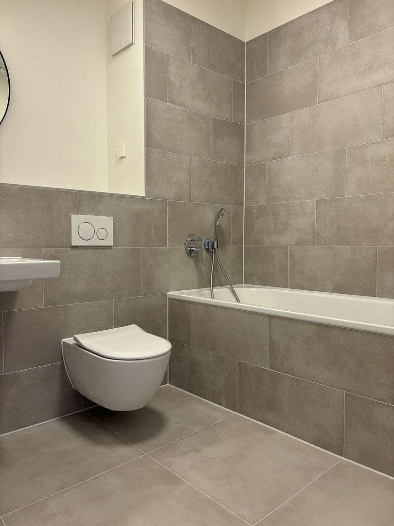 Pronájem bytu 2+1 56 m², Berlin, Berlín Pronájem bytu 2+1 56 m², Berlin, Berlín