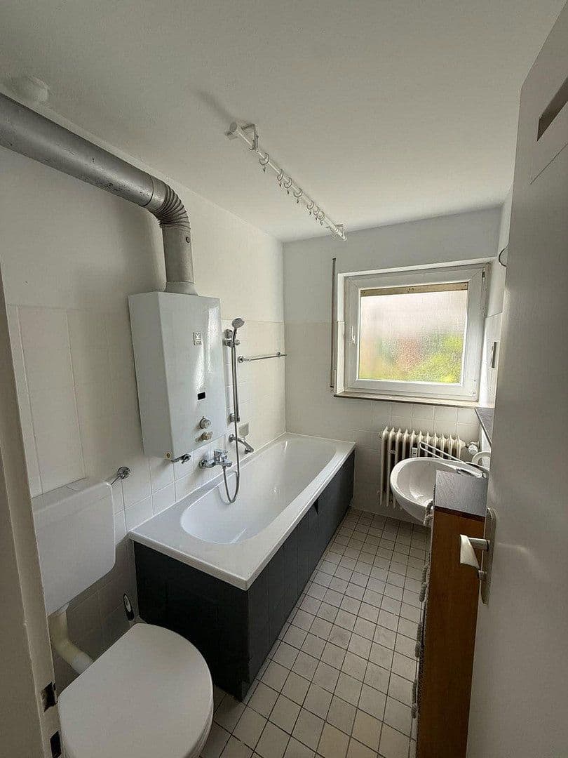 Pronájem bytu 2+1 40 m², Ludwigsburg, Bádensko-Württembersko Pronájem bytu 2+1 40 m², Ludwigsburg, Bádensko-Württembersko