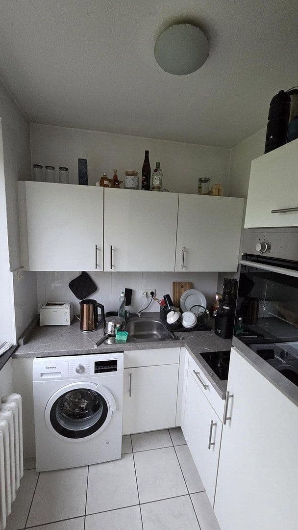 Pronájem bytu 1+1 35 m², Kulenkampffallee 137, Bremen, Bremen Pronájem bytu 1+1 35 m², Kulenkampffallee 137, Bremen, Bremen