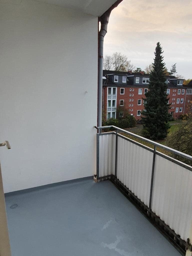 Pronájem bytu 1+1 35 m², Kulenkampffallee 137, Bremen, Bremen Pronájem bytu 1+1 35 m², Kulenkampffallee 137, Bremen, Bremen