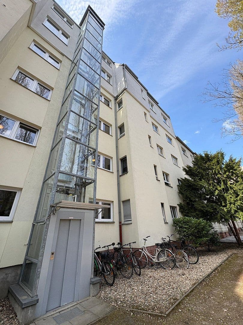 Prodej bytu 1+1 30 m², Fritschestraße 55, Berlin, Berlín Prodej bytu 1+1 30 m², Fritschestraße 55, Berlin, Berlín