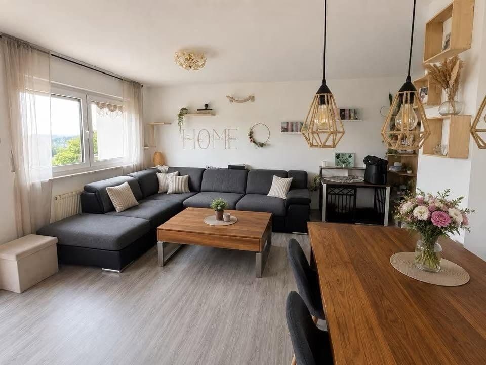 Pronájem bytu 3+1 76 m², Schotten, Hessen Pronájem bytu 3+1 76 m², Schotten, Hessen