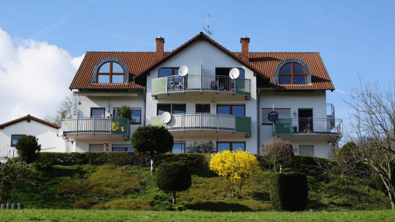 Pronájem bytu 3+1 76 m², Schotten, Hessen Pronájem bytu 3+1 76 m², Schotten, Hessen