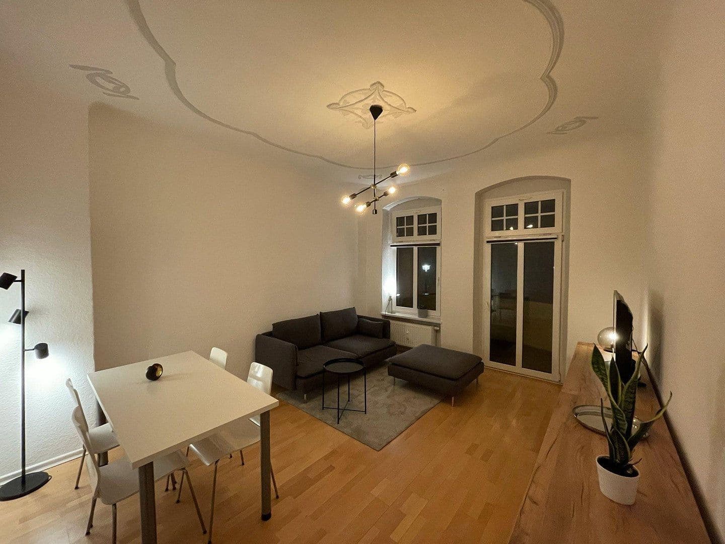 Prodej bytu 2+1 56 m², Berlin, Berlín Prodej bytu 2+1 56 m², Berlin, Berlín