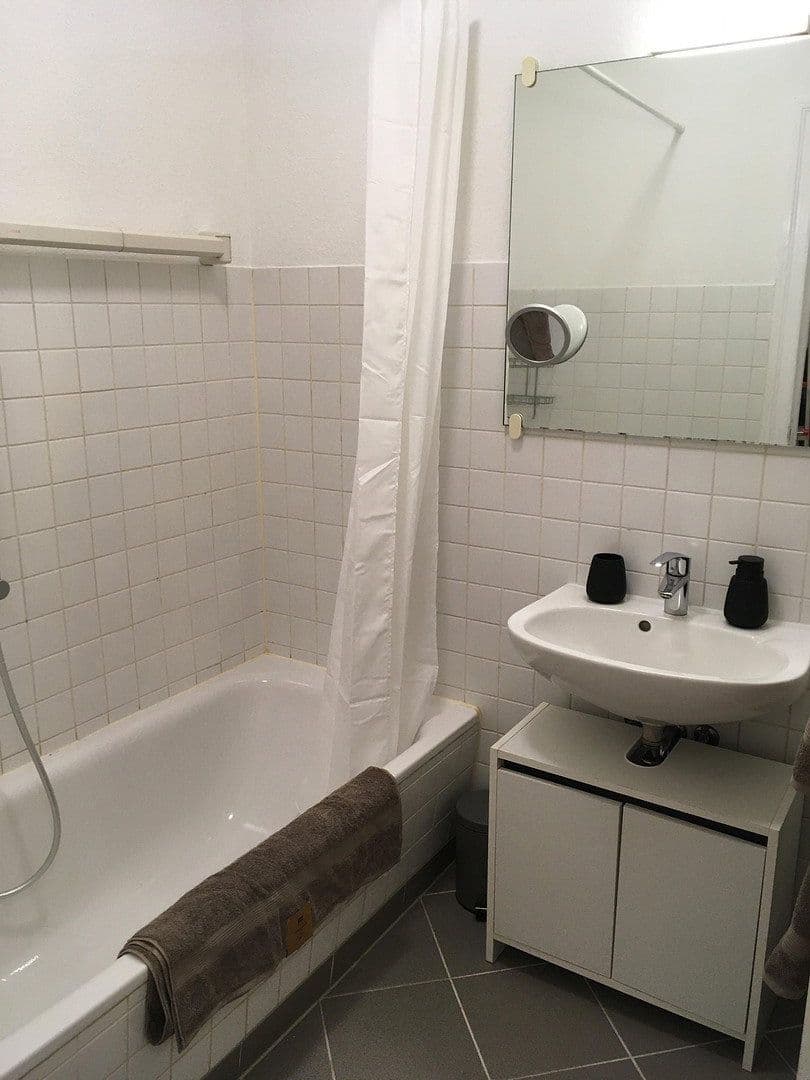 Prodej bytu 2+1 56 m², Berlin, Berlín Prodej bytu 2+1 56 m², Berlin, Berlín