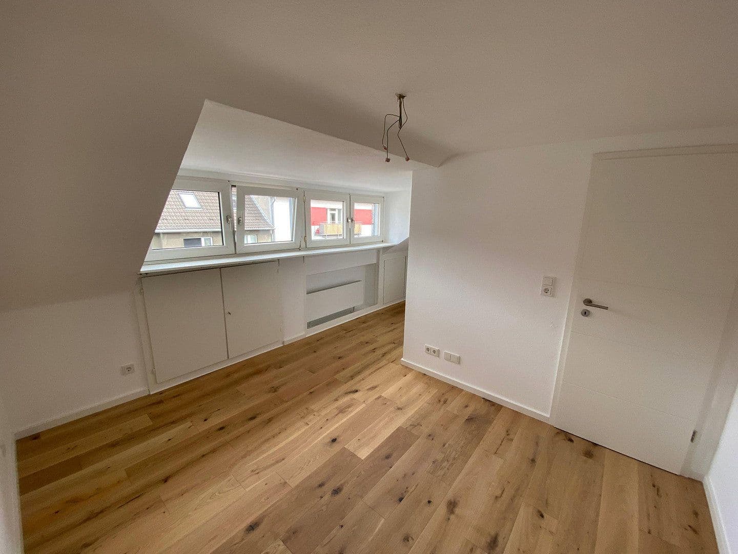 Pronájem bytu 2+1 34 m², Blücherstraße 8, Köln, Severní Porýní-Vestfálsko Pronájem bytu 2+1 34 m², Blücherstraße 8, Köln, Severní Porýní-Vestfálsko