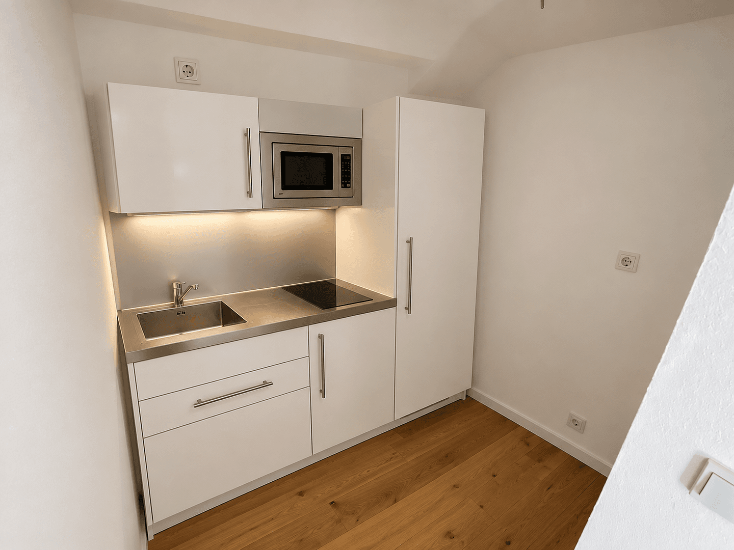 Pronájem bytu 2+1 34 m², Blücherstraße 8, Köln, Severní Porýní-Vestfálsko Pronájem bytu 2+1 34 m², Blücherstraße 8, Köln, Severní Porýní-Vestfálsko