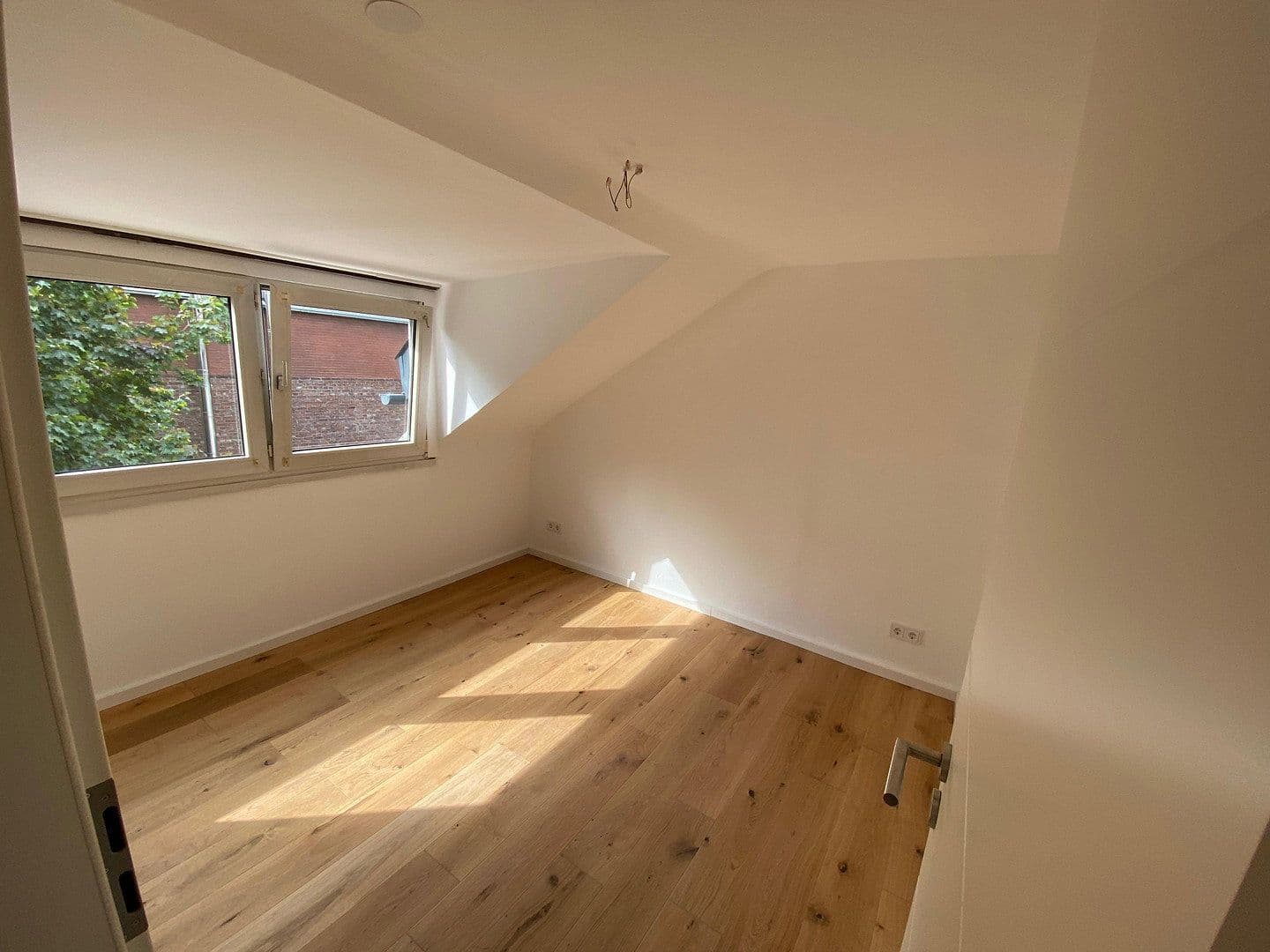 Pronájem bytu 2+1 34 m², Blücherstraße 8, Köln, Severní Porýní-Vestfálsko Pronájem bytu 2+1 34 m², Blücherstraße 8, Köln, Severní Porýní-Vestfálsko