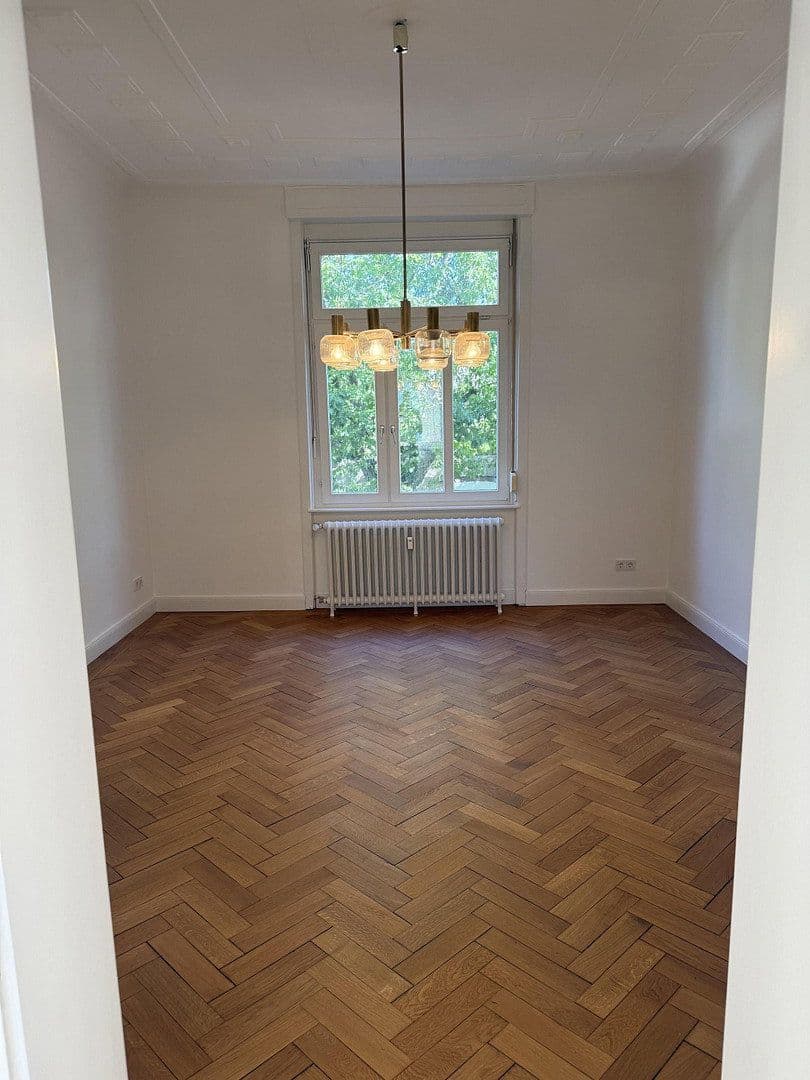 Pronájem bytu 4+1 100 m², Robert Koch Strasse, Offenbach, Hessen Pronájem bytu 4+1 100 m², Robert Koch Strasse, Offenbach, Hessen