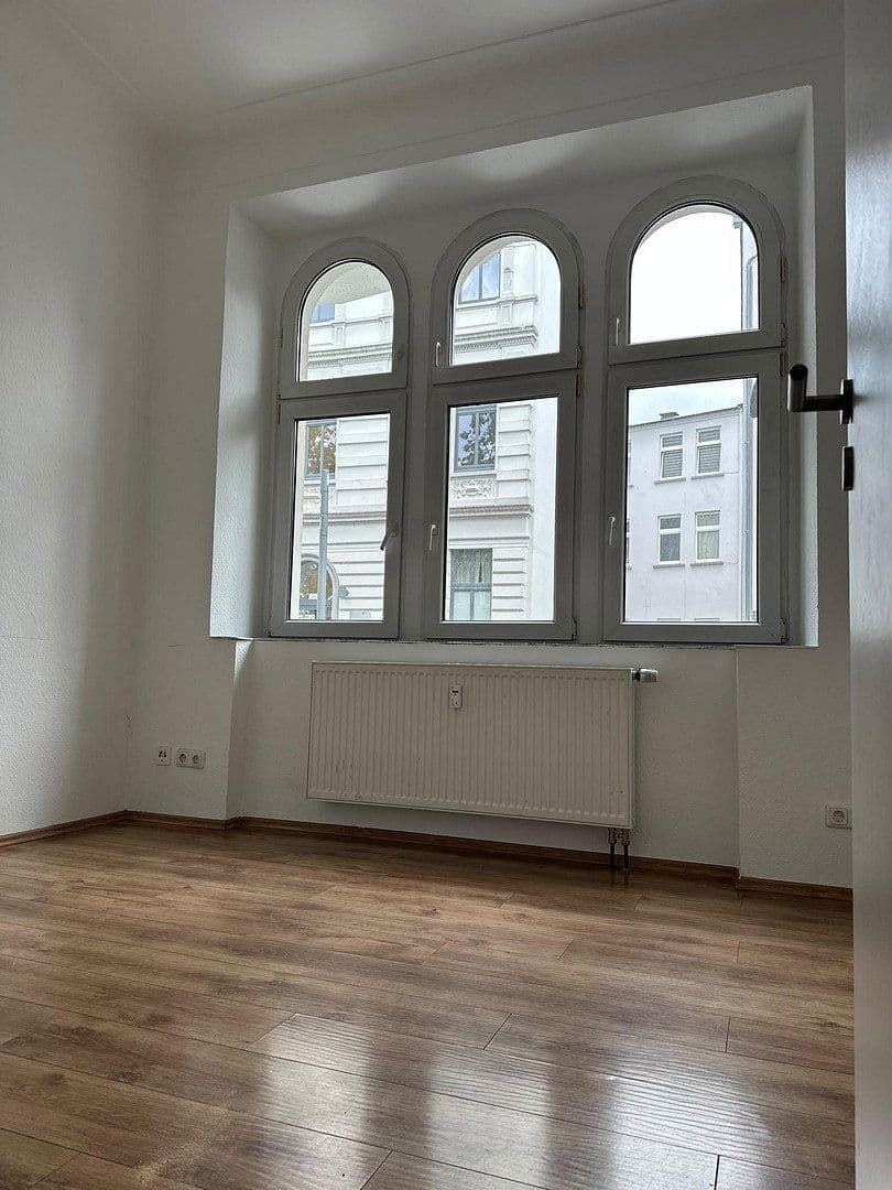 Pronájem bytu 3+1 77 m², Van Meenen Str 4, Solingen, Severní Porýní-Vestfálsko Pronájem bytu 3+1 77 m², Van Meenen Str 4, Solingen, Severní Porýní-Vestfálsko