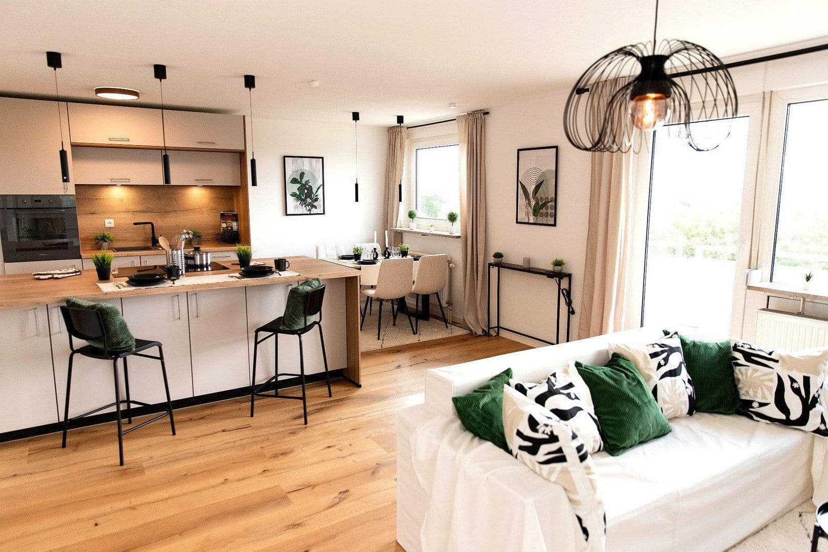 Pronájem bytu 3+1 88 m², Goethering 54, Stein, Bavorsko Pronájem bytu 3+1 88 m², Goethering 54, Stein, Bavorsko
