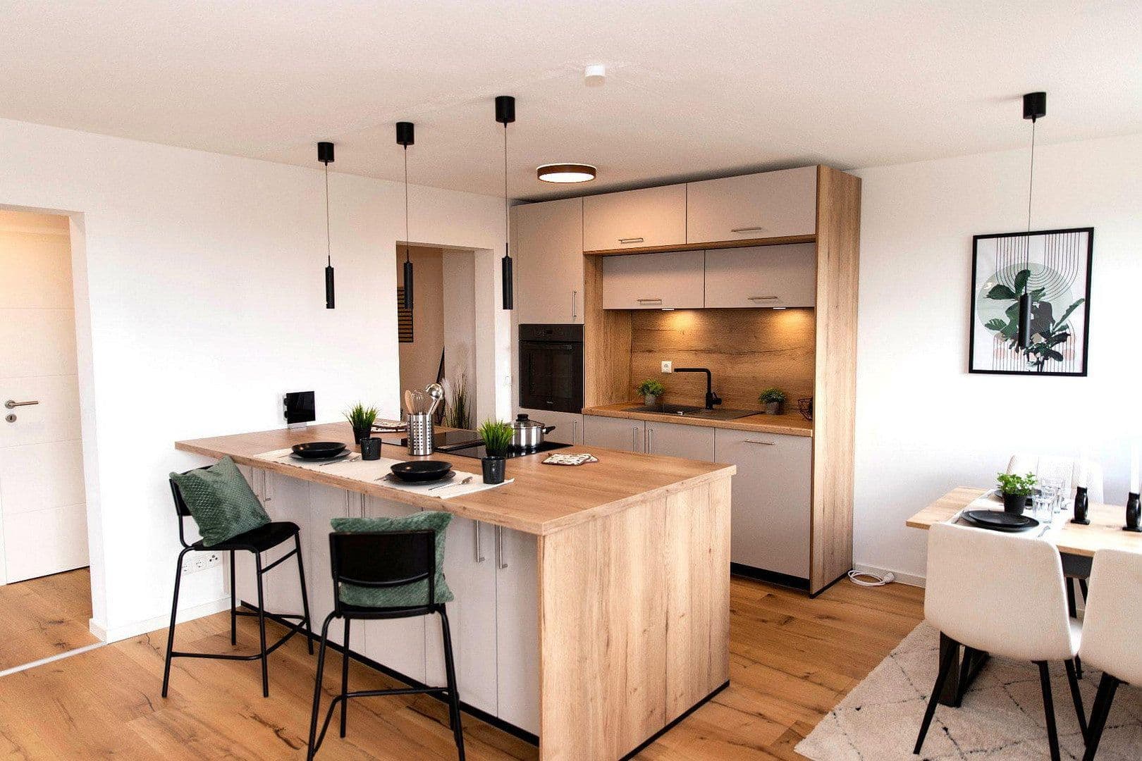 Pronájem bytu 3+1 88 m², Goethering 54, Stein, Bavorsko Pronájem bytu 3+1 88 m², Goethering 54, Stein, Bavorsko
