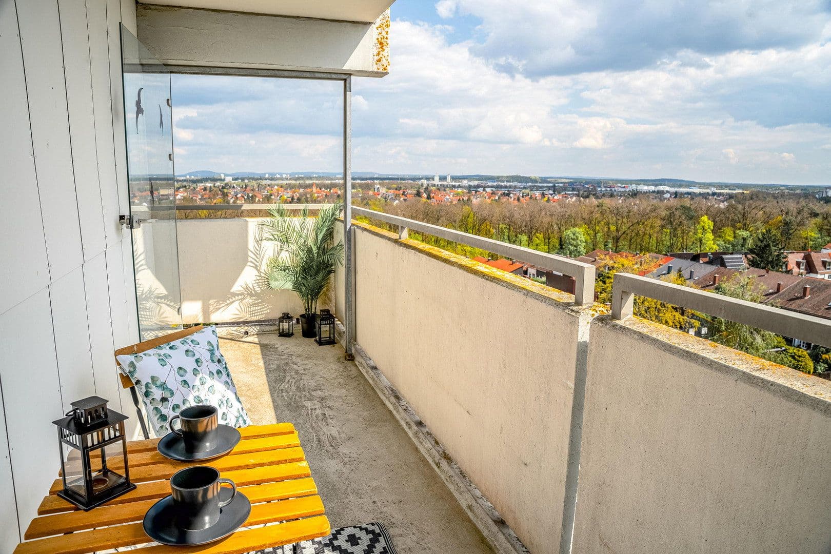 Pronájem bytu 3+1 88 m², Goethering 54, Stein, Bavorsko Pronájem bytu 3+1 88 m², Goethering 54, Stein, Bavorsko