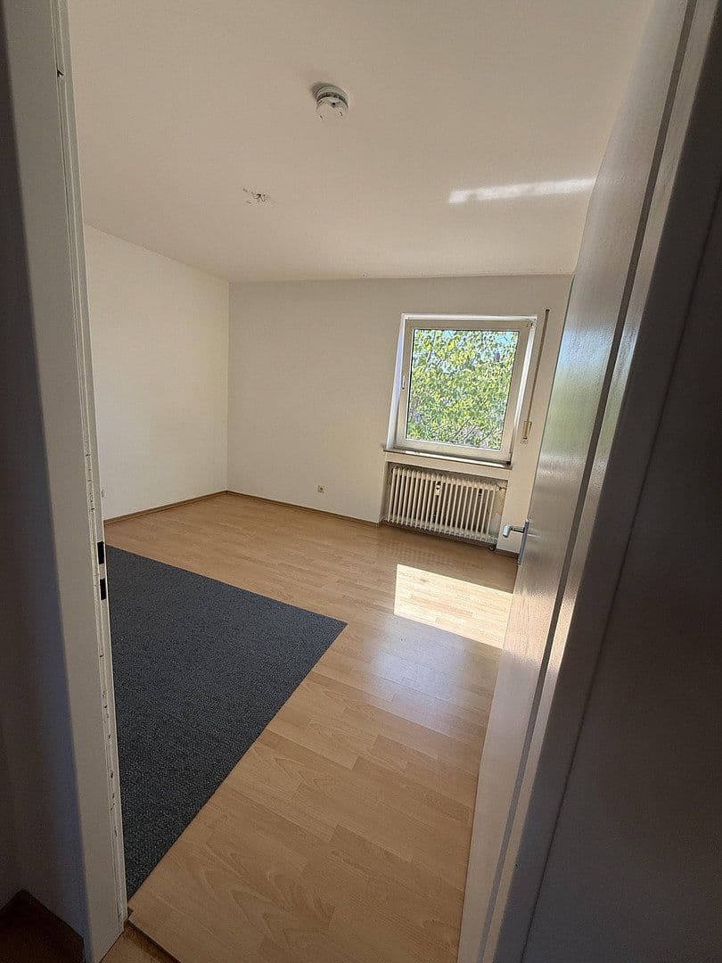 Pronájem bytu 3+1 88 m², Nürnberg, Bavorsko Pronájem bytu 3+1 88 m², Nürnberg, Bavorsko