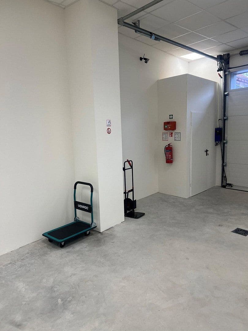 Pronájem nebytového prostoru 175 m², Walschleben, Durynsko Pronájem nebytového prostoru 175 m², Walschleben, Durynsko