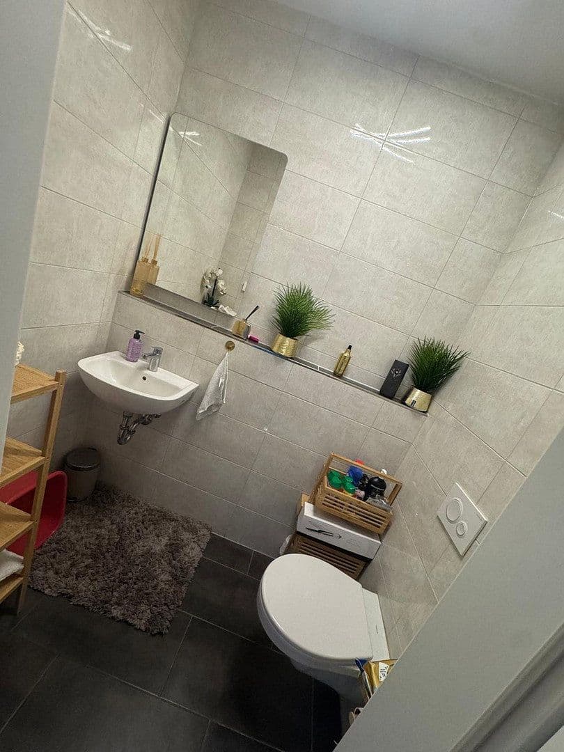 Pronájem bytu 7+1 164 m², Bantzerweg 4 A, Gießen, Hessen Pronájem bytu 7+1 164 m², Bantzerweg 4 A, Gießen, Hessen