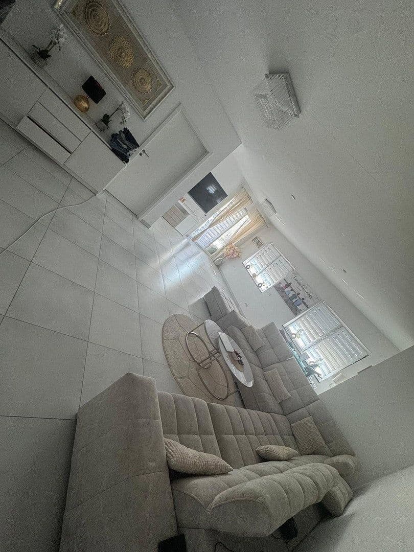 Pronájem bytu 7+1 164 m², Bantzerweg 4 A, Gießen, Hessen Pronájem bytu 7+1 164 m², Bantzerweg 4 A, Gießen, Hessen