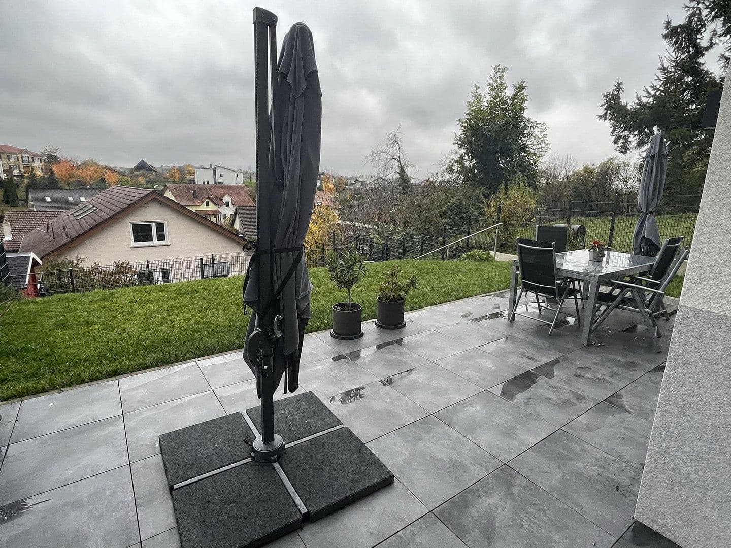 Pronájem bytu 4+1 117 m², Amselrain 34, Oberderdingen, Bádensko-Württembersko Pronájem bytu 4+1 117 m², Amselrain 34, Oberderdingen, Bádensko-Württembersko