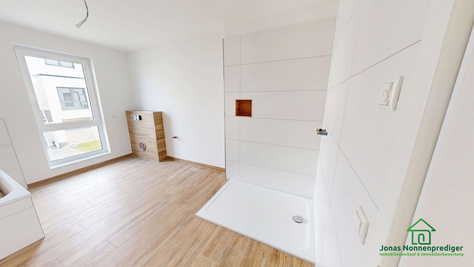 Prodej domu 144 m², pozemek 337 m², Kühls Acker 18, Schwerin, Mecklenburg-Vorpommern Prodej domu 144 m², pozemek 337 m², Kühls Acker 18, Schwerin, Mecklenburg-Vorpommern