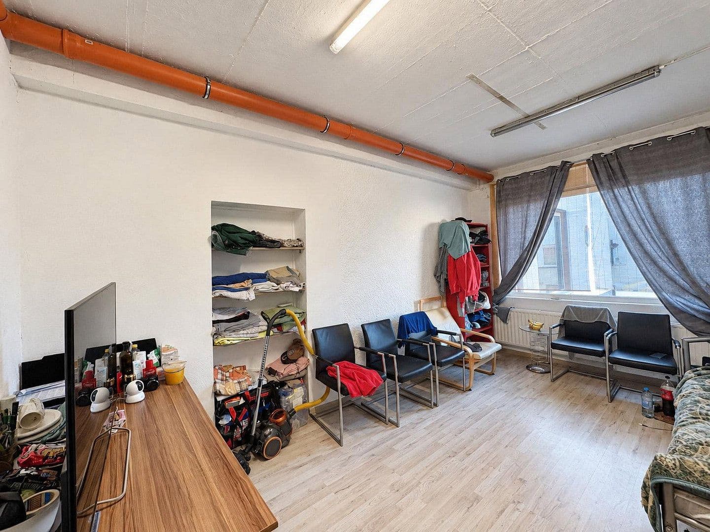 Pronájem nebytového prostoru 173 m², Leverkusen, Opladen, Severní Porýní-Vestfálsko Pronájem nebytového prostoru 173 m², Leverkusen, Opladen, Severní Porýní-Vestfálsko