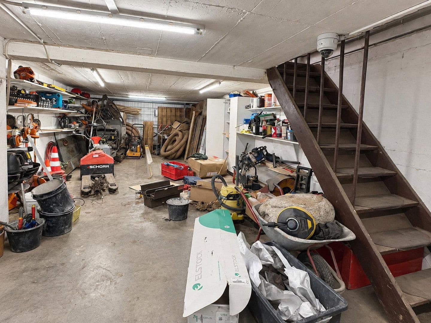 Pronájem nebytového prostoru 173 m², Leverkusen, Opladen, Severní Porýní-Vestfálsko Pronájem nebytového prostoru 173 m², Leverkusen, Opladen, Severní Porýní-Vestfálsko