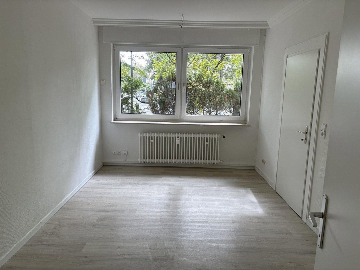 Pronájem bytu 4+1 128 m², Wiesbaden, Hessen Pronájem bytu 4+1 128 m², Wiesbaden, Hessen