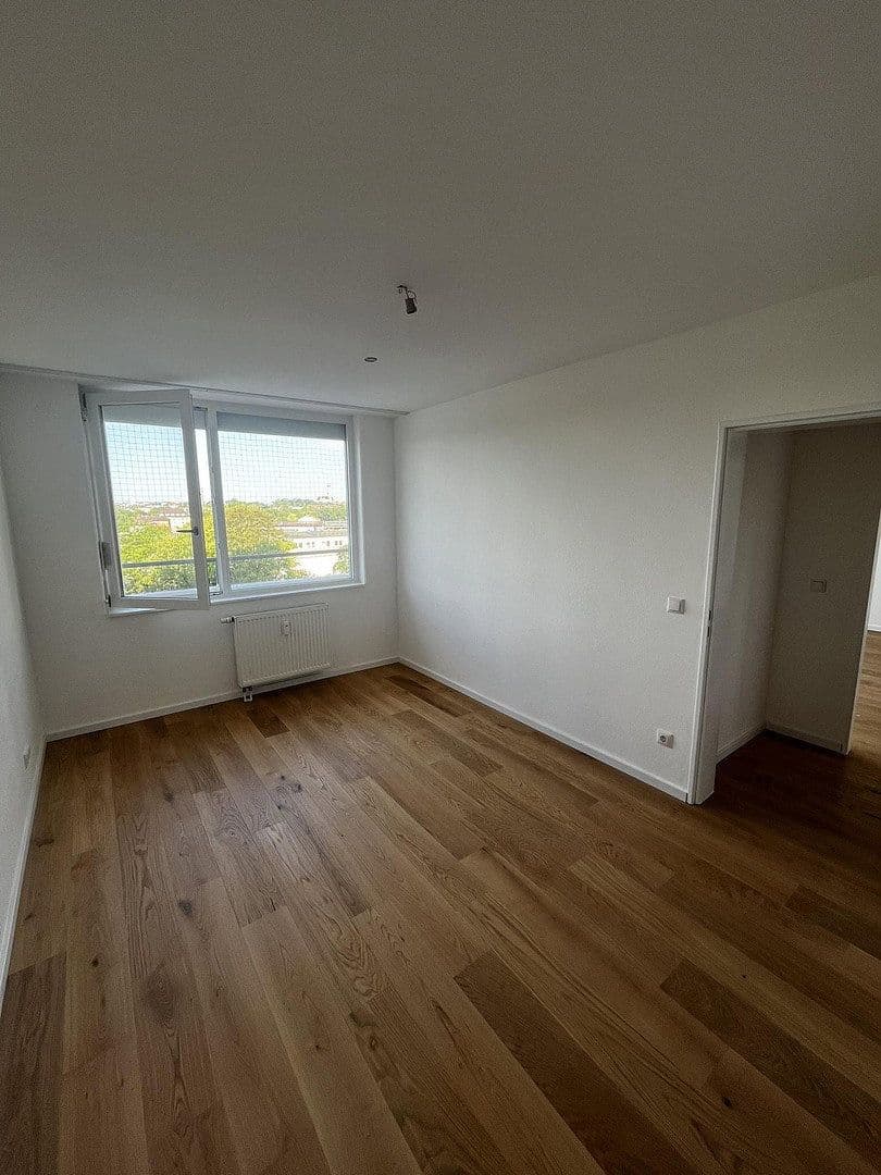 Prodej bytu 2+1 62 m², Wilhelm-Hauff-Straße 22, Augsburg, Bavorsko Prodej bytu 2+1 62 m², Wilhelm-Hauff-Straße 22, Augsburg, Bavorsko