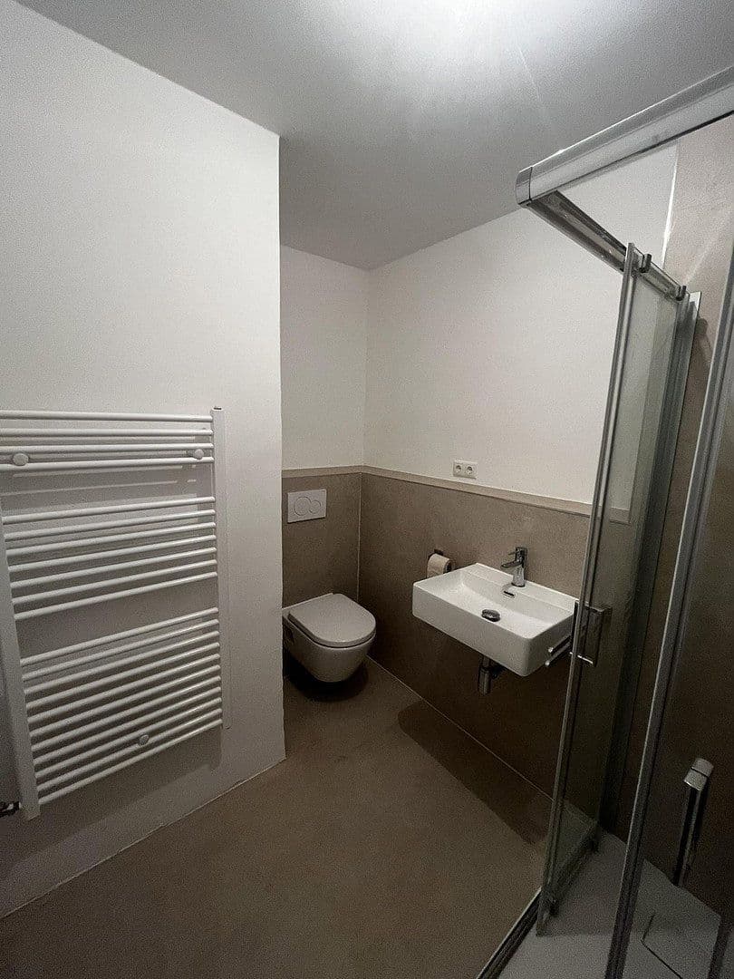 Prodej bytu 2+1 62 m², Wilhelm-Hauff-Straße 22, Augsburg, Bavorsko Prodej bytu 2+1 62 m², Wilhelm-Hauff-Straße 22, Augsburg, Bavorsko